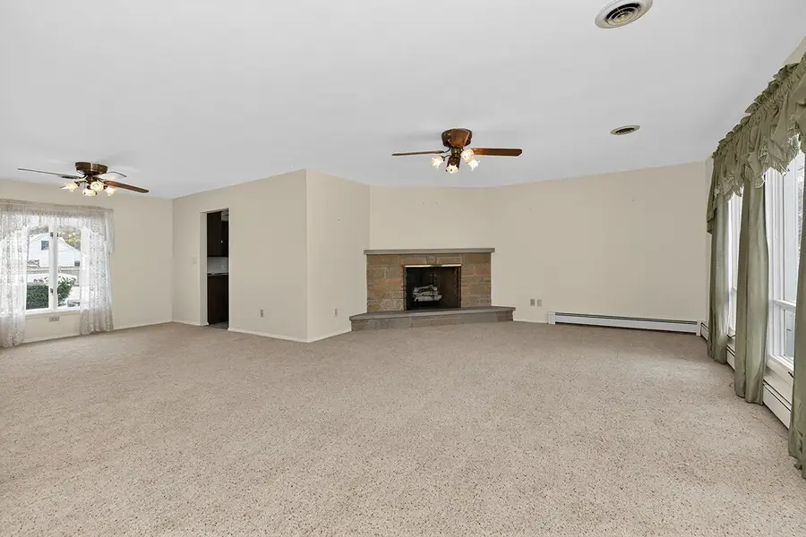 1712 W Pike Street, Goshen, IN 46526 - Image #3