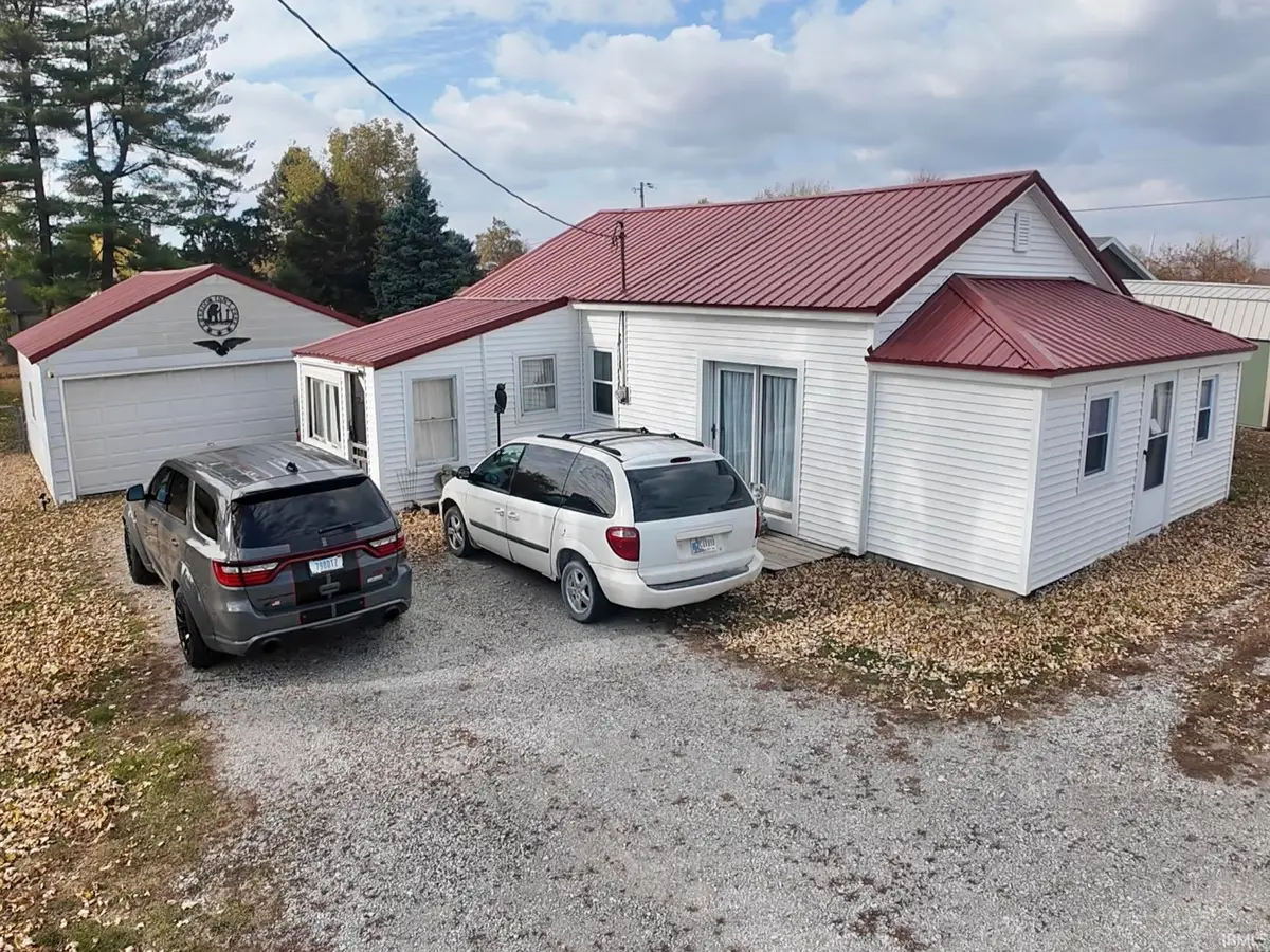 403 N Walnut Street, Walton, IN 46994 - Image #1