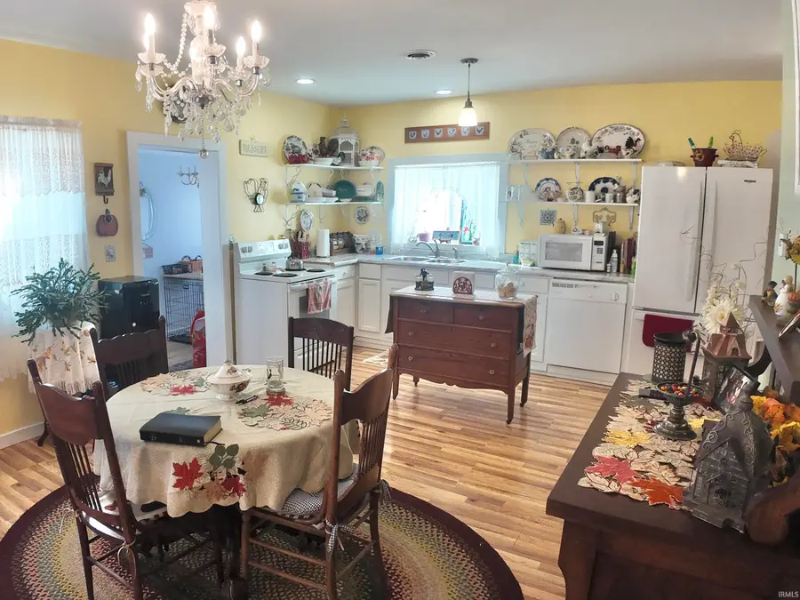 403 N Walnut Street, Walton, IN 46994 - Image #3