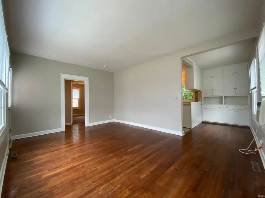 811 N Grant Street, Bloomington, IN 47408 - Image #3