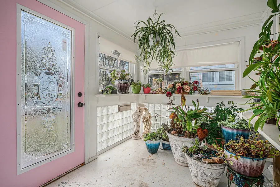 1005 S Twyckenham Drive, South Bend, IN 46615 - Image #2