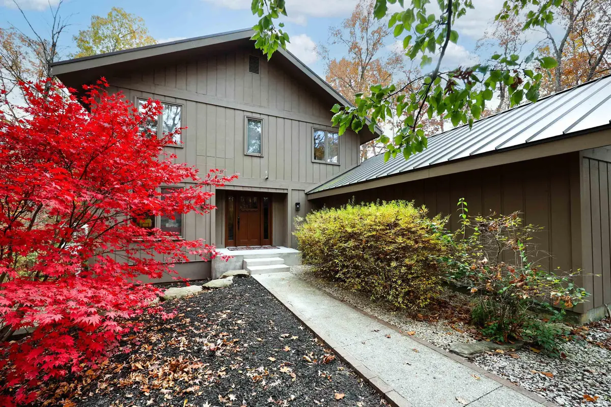 2112 Springmill Road, Fort Wayne, IN 46825 - Image #1