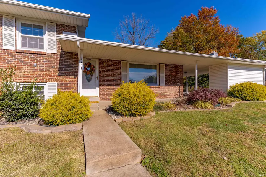 8207 Pine Creek Drive, Evansville, IN 47710 - Image #3