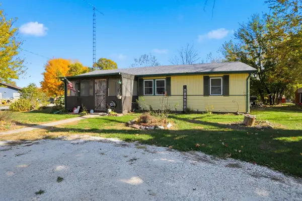 301 S Adams Street, West Lebanon, IN 47991