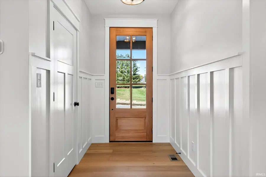 724 E Crestline Drive, Bloomington, IN 47401 - Image #2