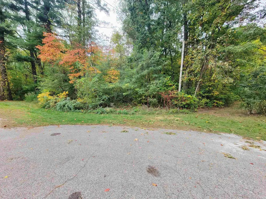 Wigwam Court, Bristol, IN 46507 - Image #2