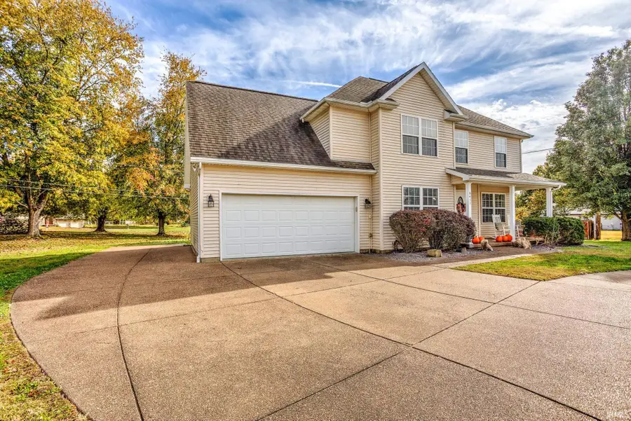 8411 Countrywood Court, Newburgh, IN 47630 - Image #2