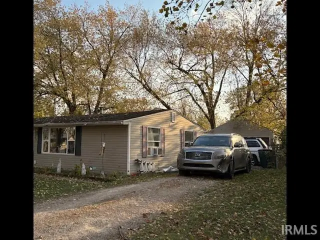 809 E Dunn Avenue, Muncie, IN 47303 - Image #2