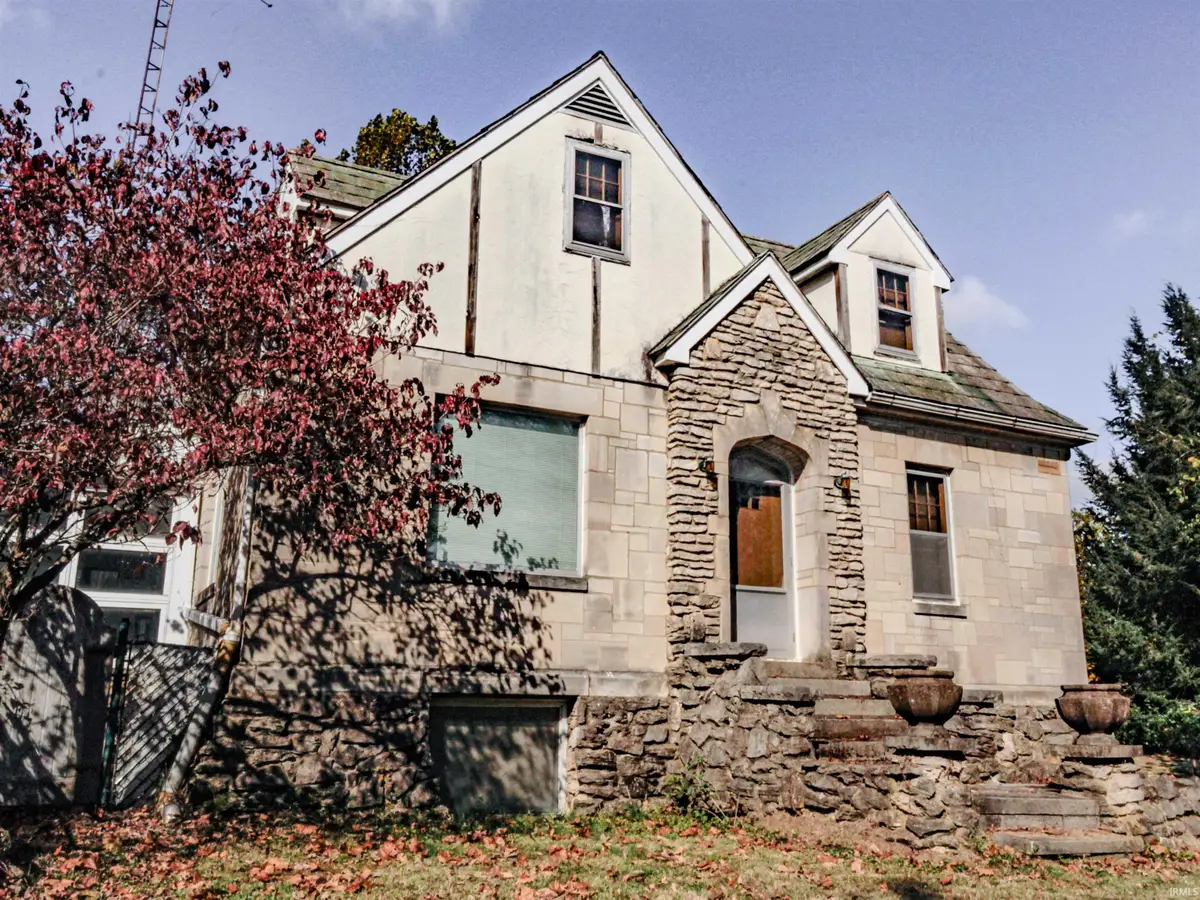 1331 Crawford Drive, Bedford, IN 47421 - Image #1