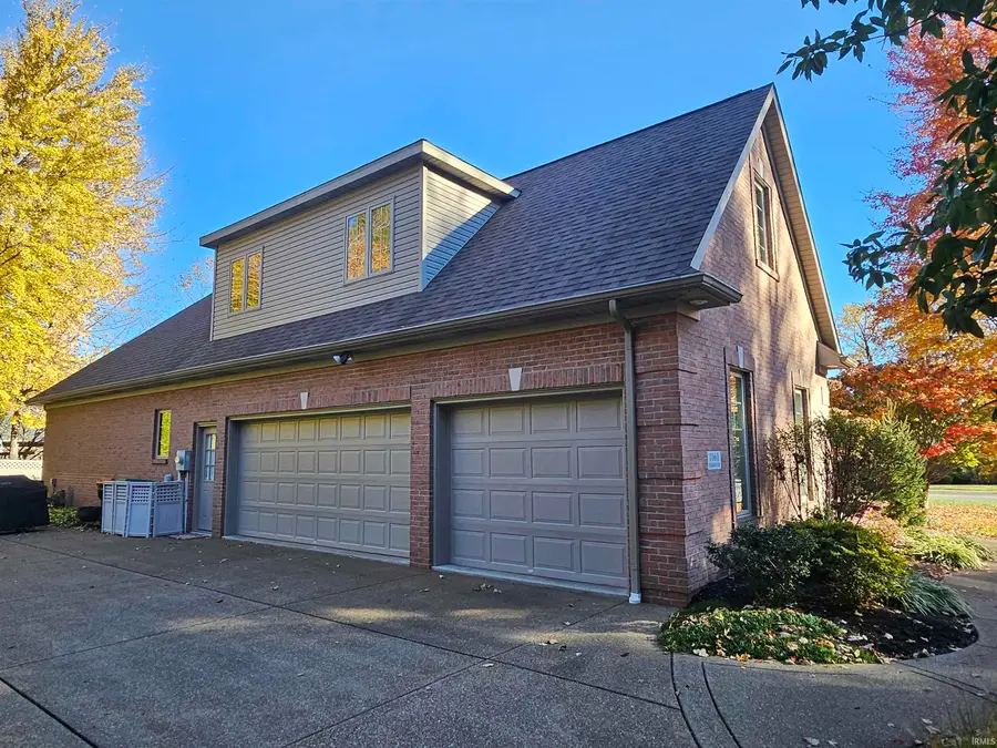 1060 Jefferson Court, Newburgh, IN 47630 - Image #3
