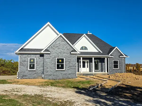 8247 E State Road 54, Bloomfield, IN 47424