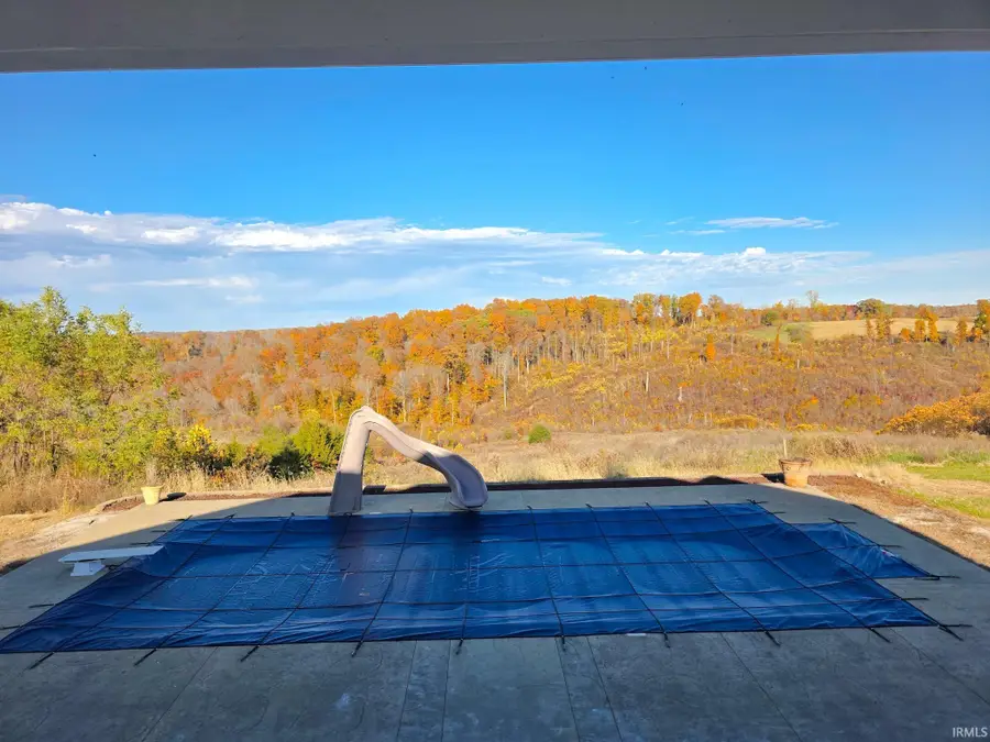 8247 E State Road 54, Bloomfield, IN 47424 - Image #3