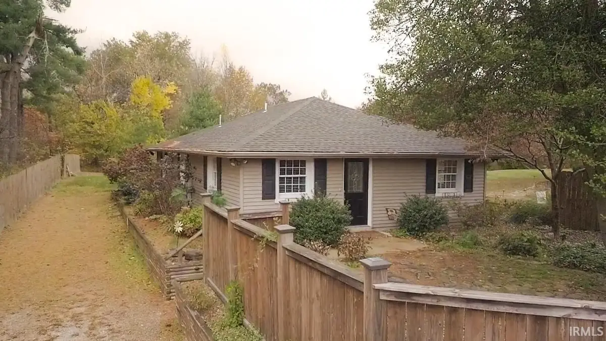 2233 Folsomville Road, Boonville, IN 47601 - Image #1