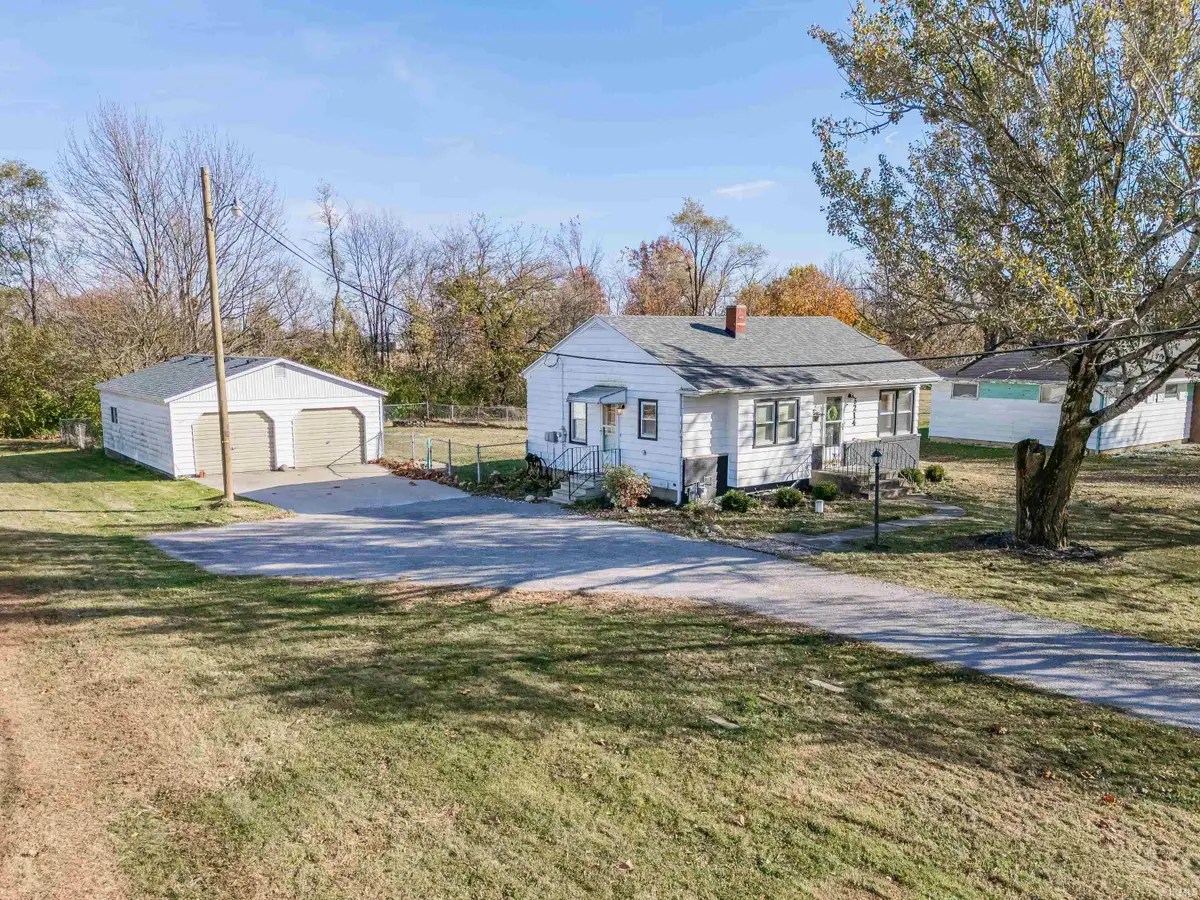 6214 Schwartz Road, Fort Wayne, IN 46835 - Image #1