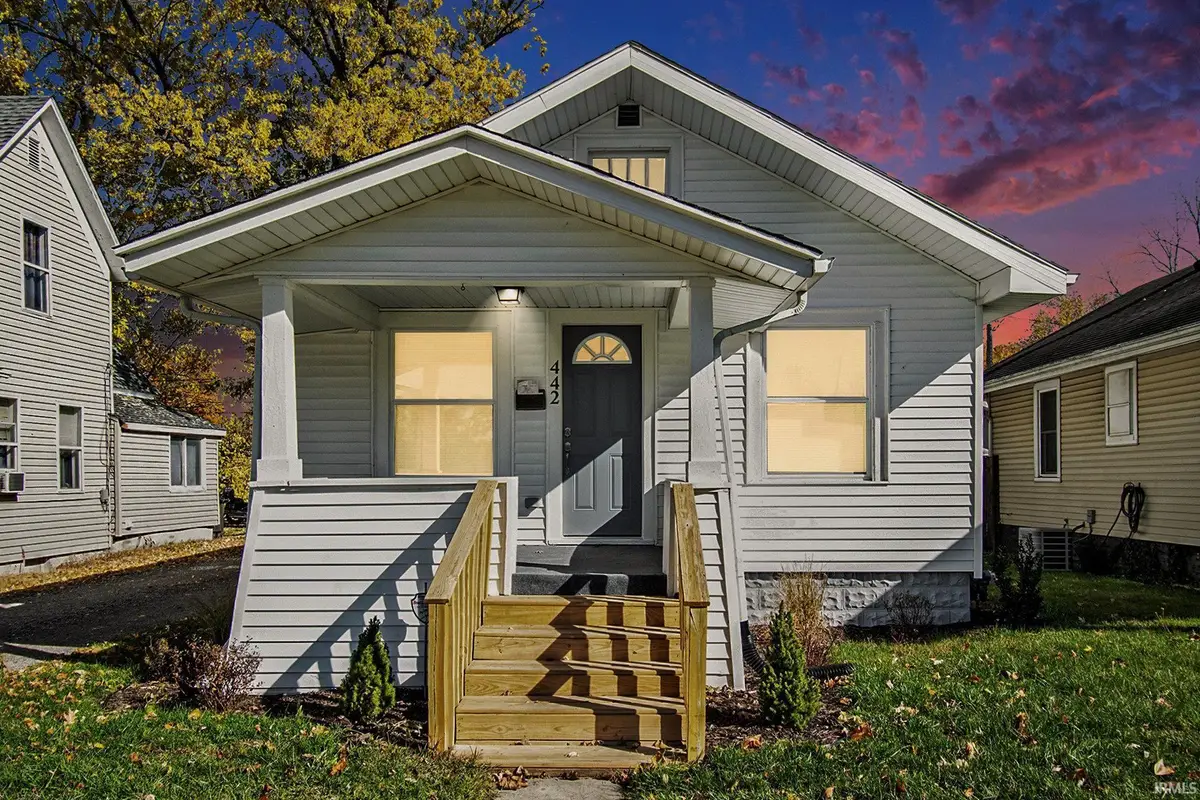442 Goshen Avenue, Elkhart, IN 46516 - Image #1