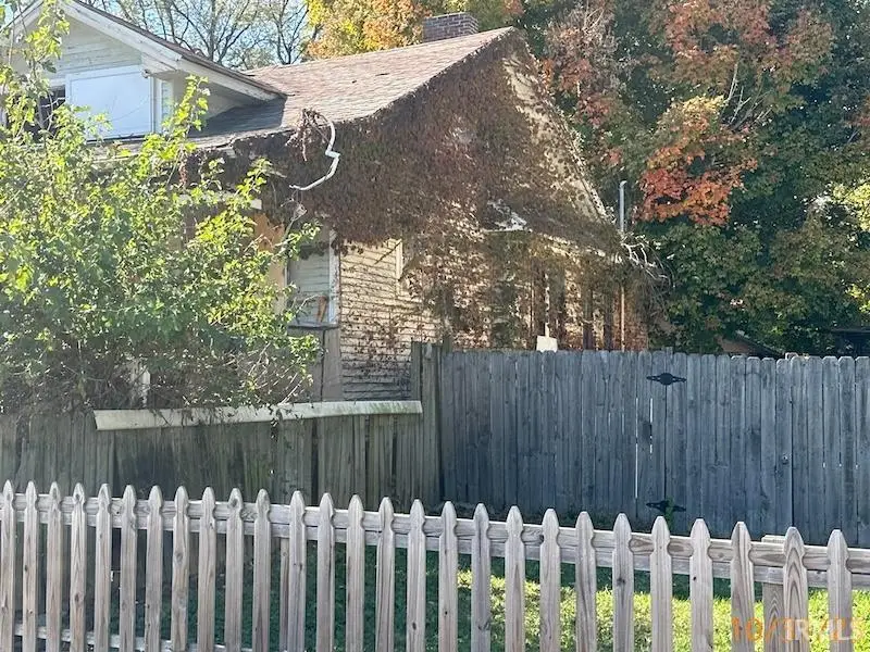 708 N 3rd Avenue, Evansville, IN 47710 - Image #2