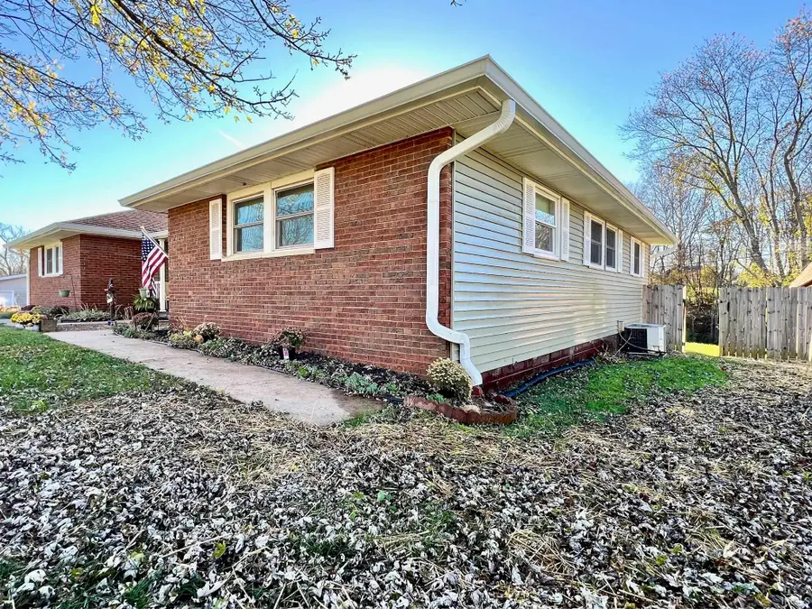 801 Rocky Creek East Street, Bedford, IN 47421 - Image #3