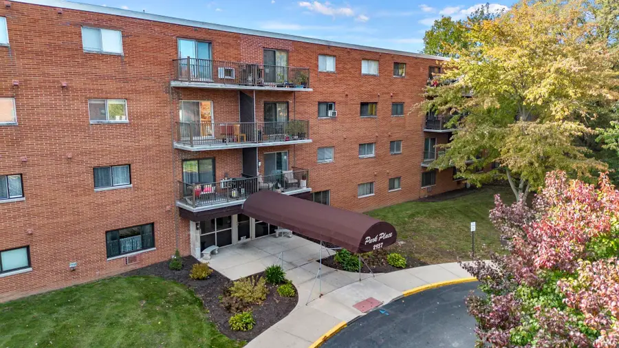 2937 Westbrook Drive #401A, Fort Wayne, IN 46805 - Image #2