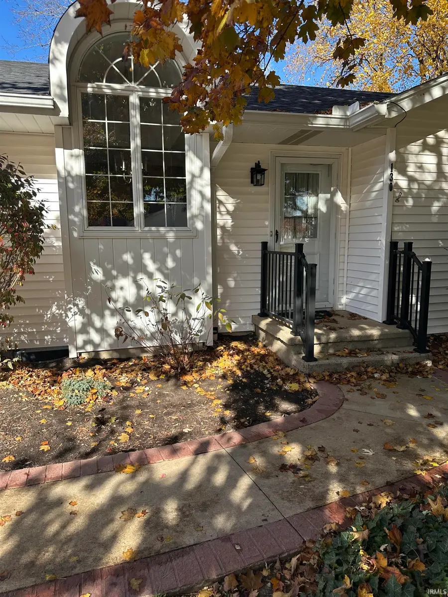 130 E Quincy Street, Roann, IN 46974 - Image #3