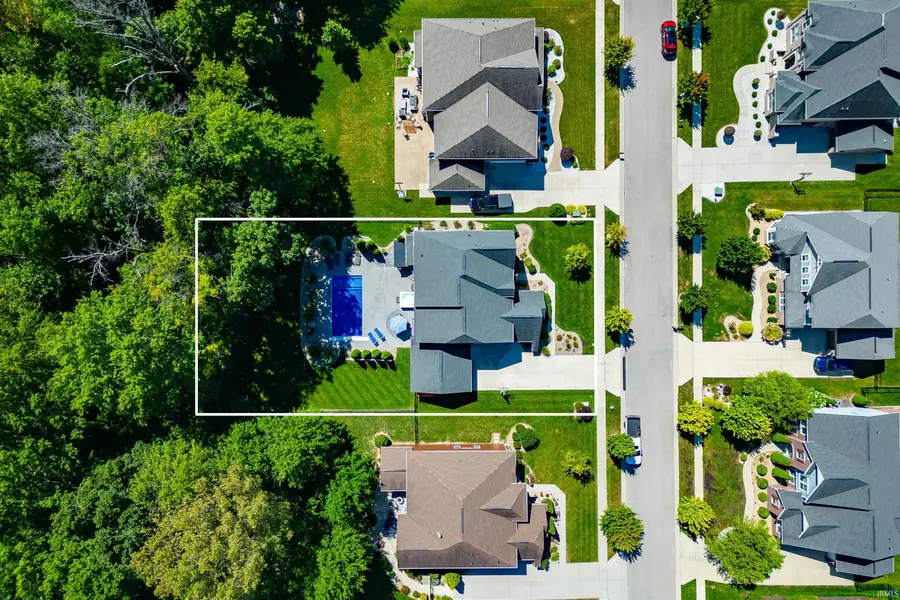 7225 Henderickson Lane, Indianapolis, IN 46237 - Image #2