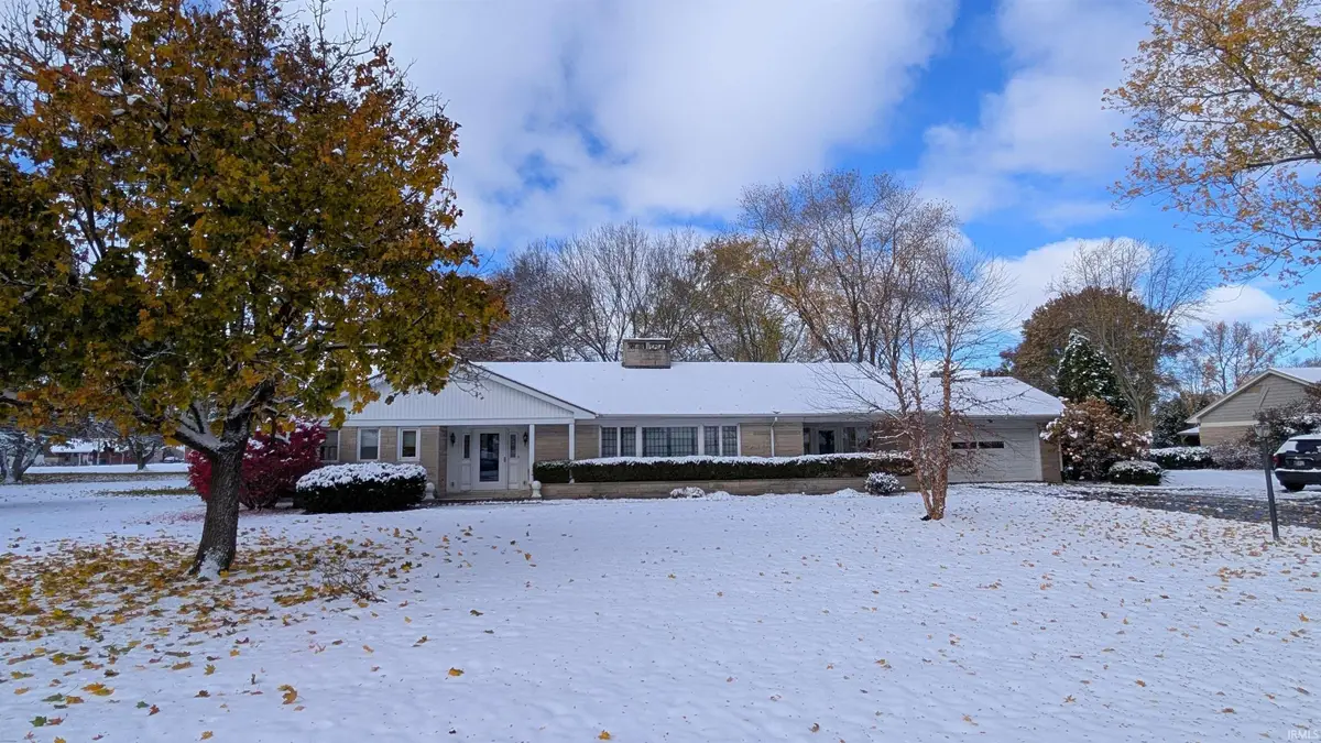 930 Elm Drive, Bluffton, IN 46714 - Image #1