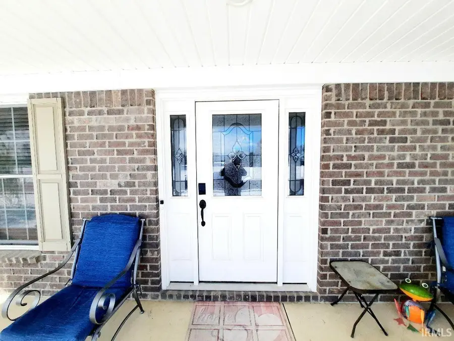 1817 N Lake Forest Drive, Yorktown, IN 47396 - Image #3