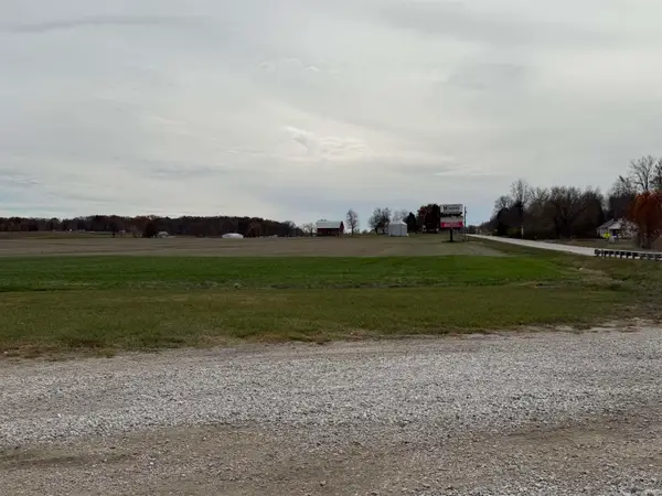 ST RD 61, Petersburg, IN 47567