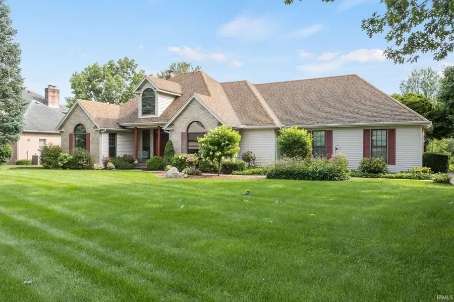 59390 High Pointe Drive, South Bend, IN 46614 - Image #2