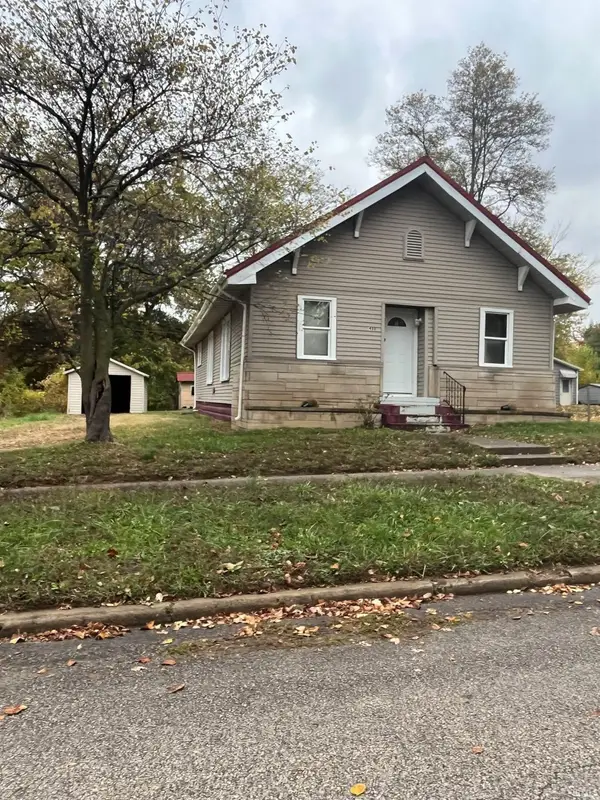 418 W 7th Street, Bicknell, IN 47512
