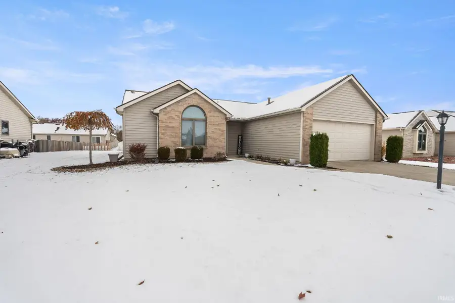 9609 Carine Cove, Fort Wayne, IN 46835 - Image #2