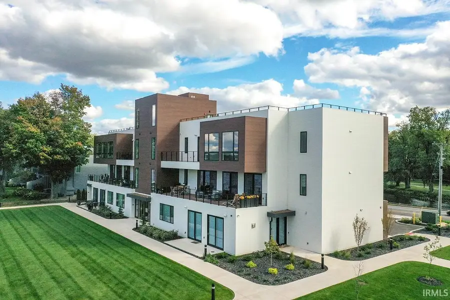 960 E Jackson, 302 Boulevard, Elkhart, IN 46516 - Image #2