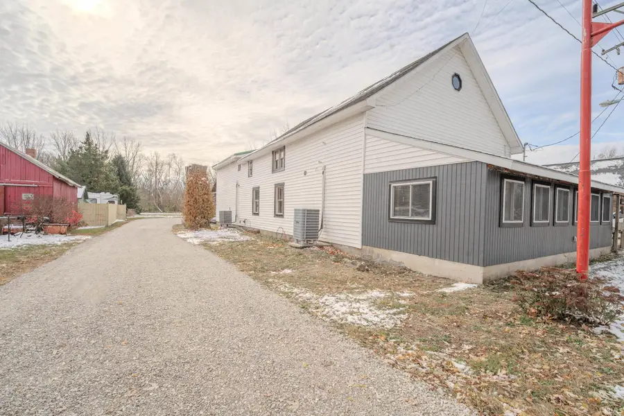 8605 W St Rd 26, Rossville, IN 46065 - Image #2