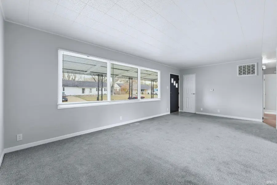 1208 Braeburn Drive, New Haven, IN 46774 - Image #3