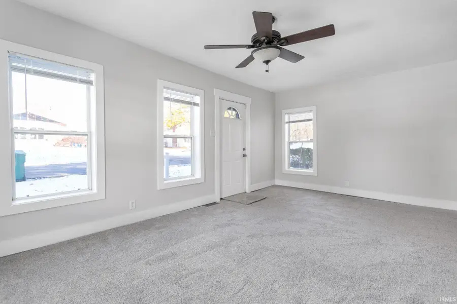 22978 Edison Road, South Bend, IN 46628 - Image #2