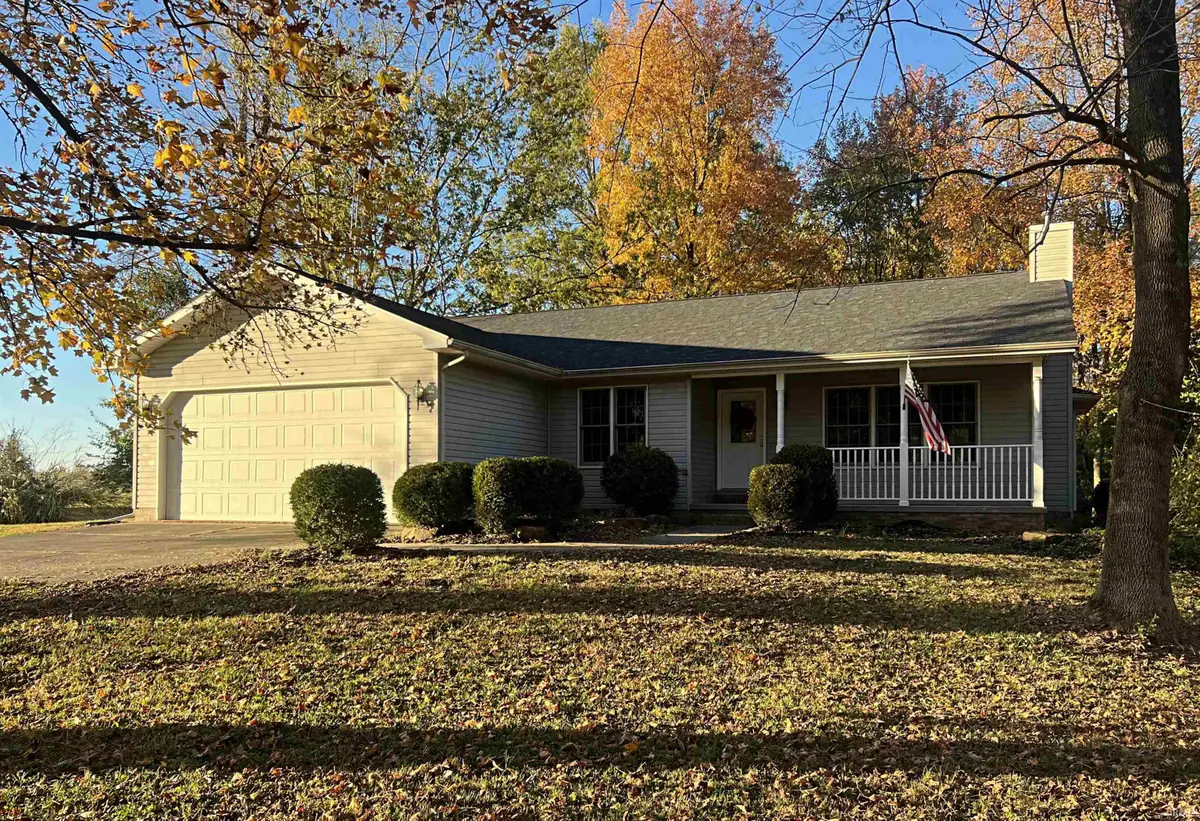 158 W 300 S, Washington, IN 47501 - Image #1