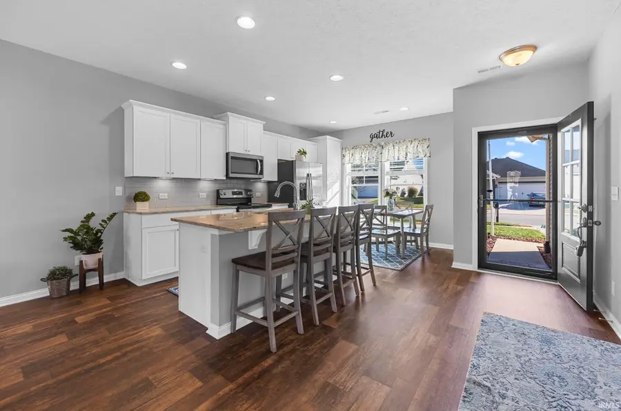 208 W Stellar Way, Huntingburg, IN 47542 - Image #3