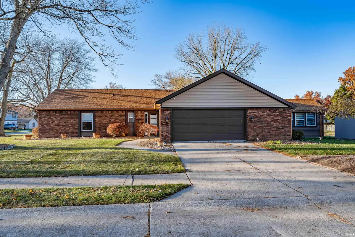 8109 Imperial Plaza Drive, Fort Wayne, IN 46835 - Image #1