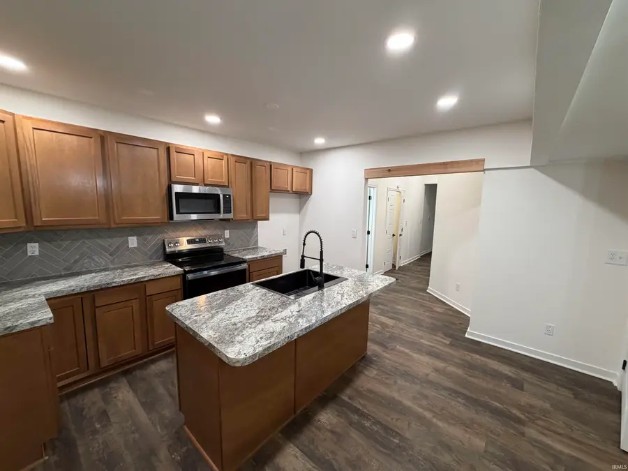 621 N Third Street, Boonville, IN 47601 - Image #2