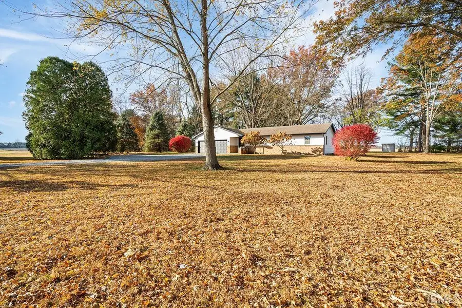 11854 S Us 35, Galveston, IN 46932 - Image #3