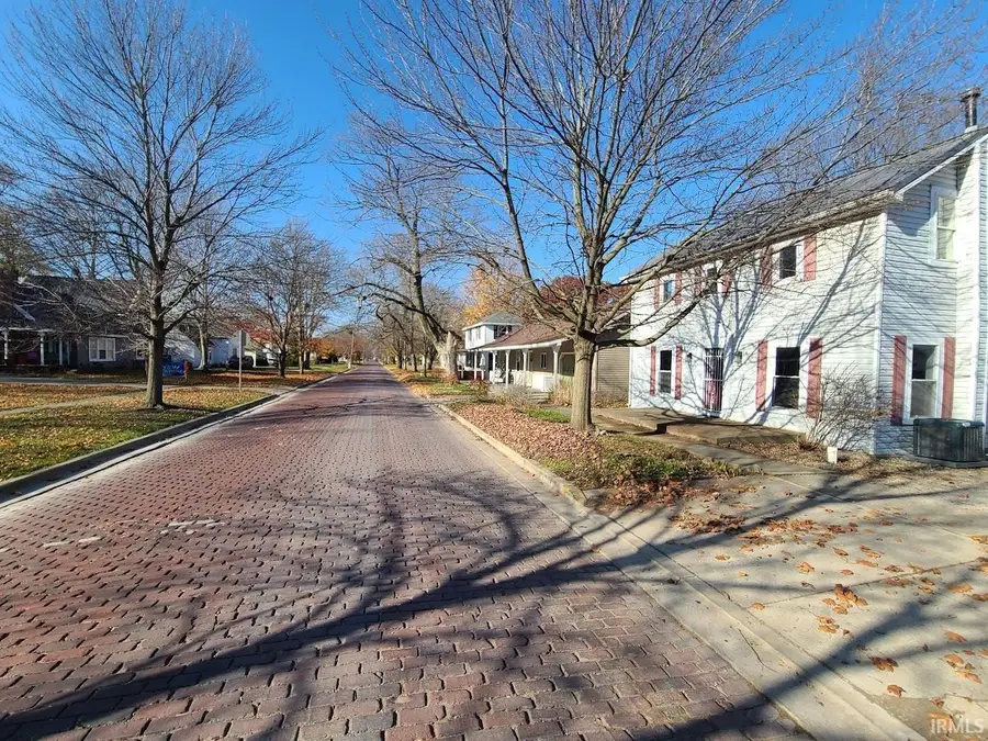 311 E Prairie Street, Leesburg, IN 46538 - Image #3