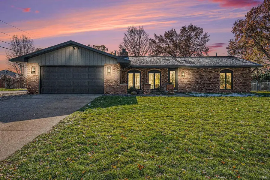 22888 Chestnut Lane, Goshen, IN 46528 - Image #2