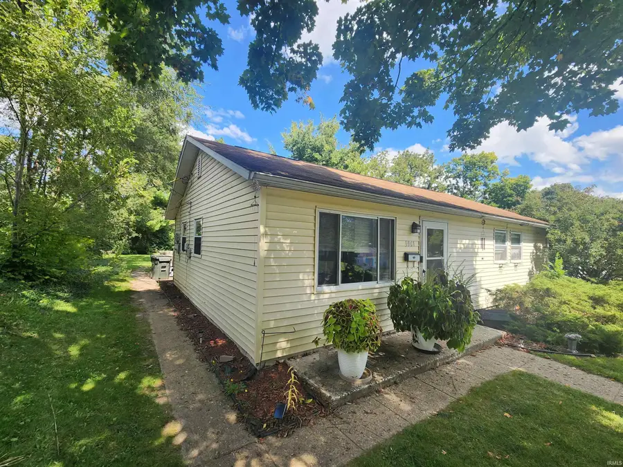 1001 Lancaster Drive, South Bend, IN 46614 - Image #3