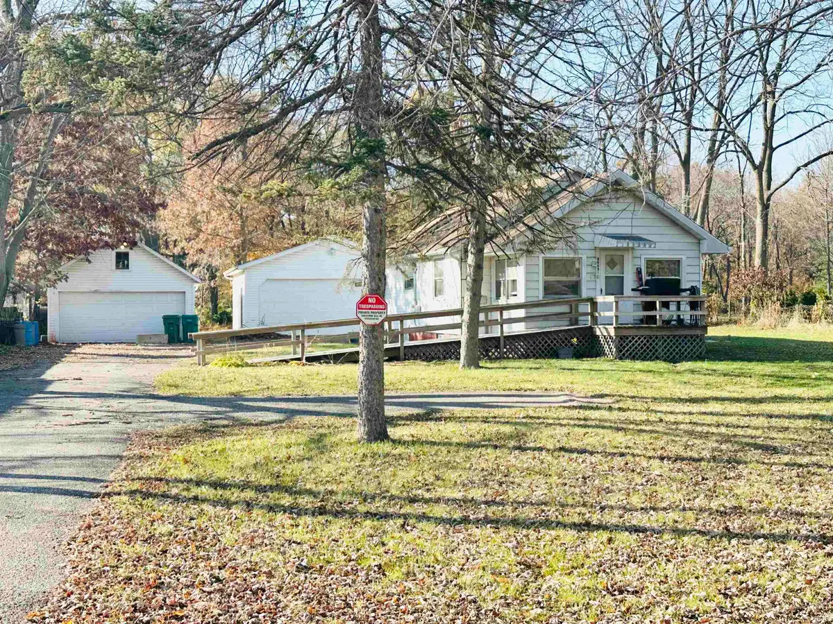 56451 Quince Road, South Bend, IN 46619 - Image #1