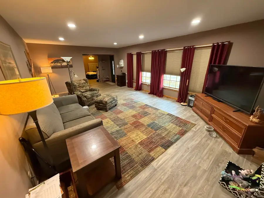 615 N 5th Street, Vincennes, IN 47591 - Image #3