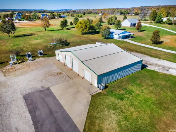 3699 Asbury Cemetery Road, Elberfeld, IN 47613