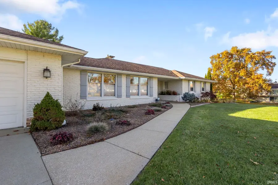 54865 W Shorelane, Elkhart, IN 46514 - Image #3