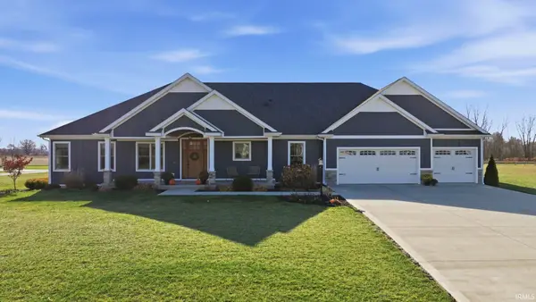 4896 S Round Hill Road, Columbia City, IN 46725