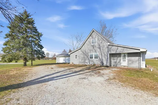 10900 W 900 N Road, Huntington, IN 46750