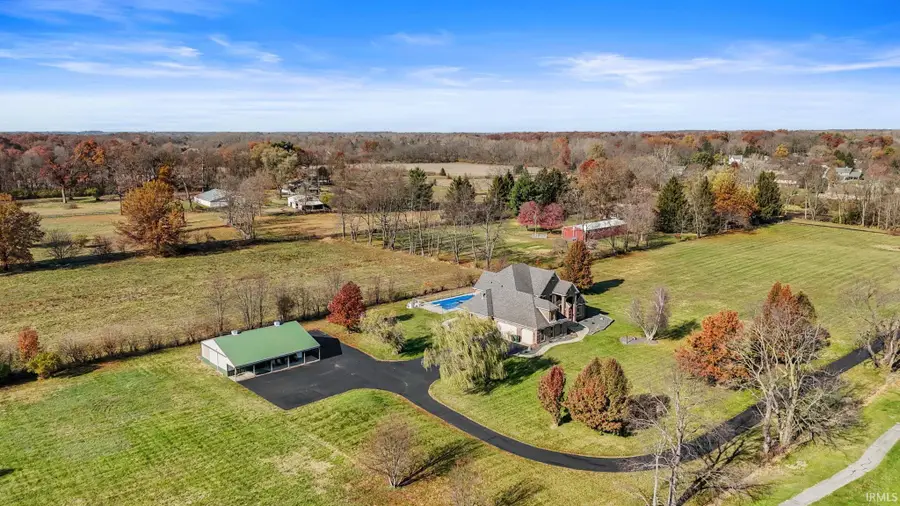 6827 W Isanogel Road, Muncie, IN 47304 - Image #3