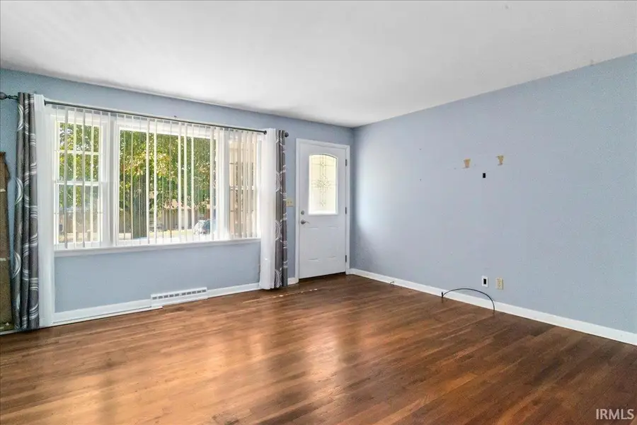 306 Harding Avenue, Princeton, IN 47670 - Image #2